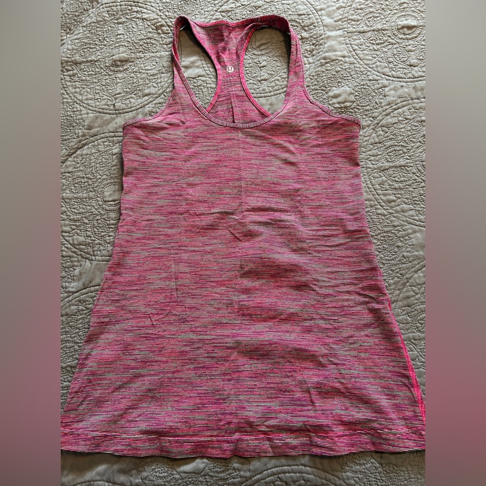 Lululemon cool racerback, size 10